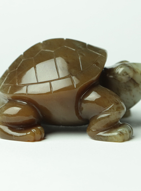 东北籽料河磨玉手工精雕富贵