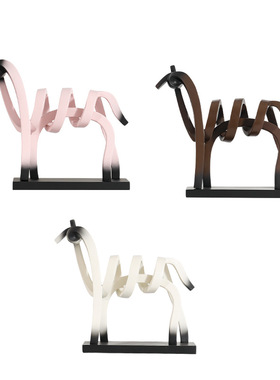 极简风马年寓意小马造型装饰摆件