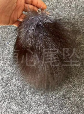 狐狸毛球挂件情侣坠车钥匙