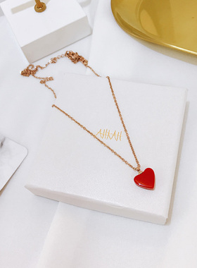 日本小红心包金软妹风钛钢锁骨链