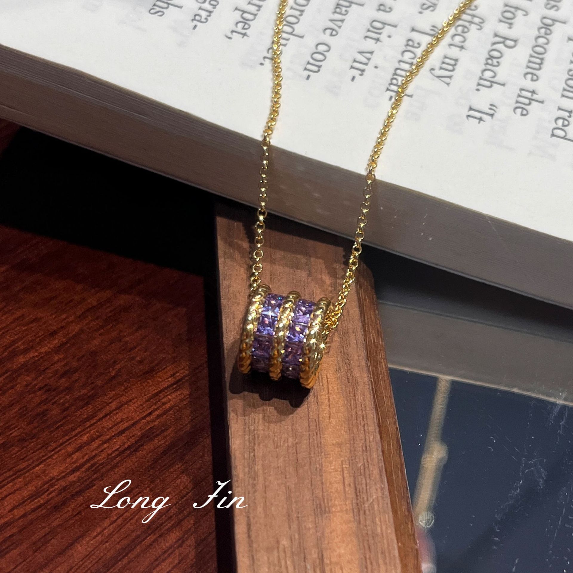 Retro twist full zirconium sparkling square diamond necklace ring high-end light luxury niche versatile simple clavicle chain ring trend
