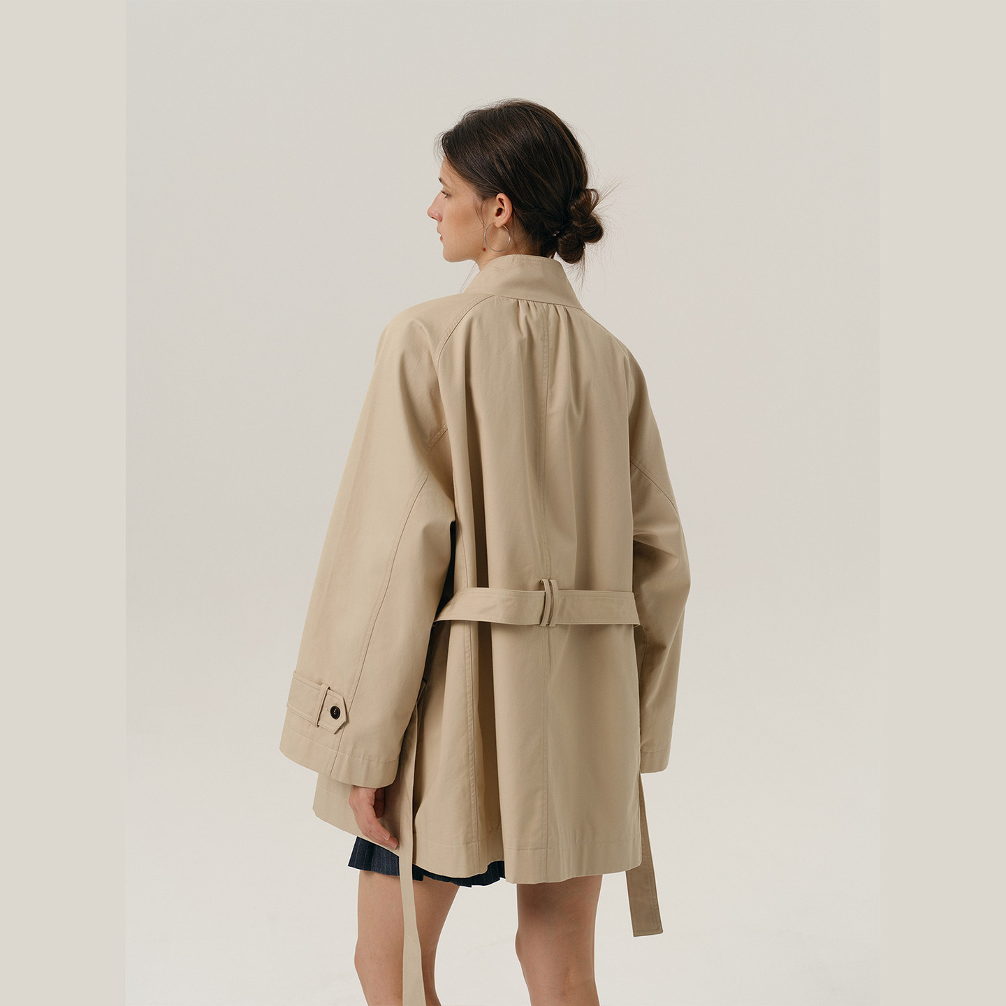 NANCYLILI26春新品浅卡其色立领风衣中长款单排扣松弛显瘦外套女,淘宝优惠券,粉丝福利购,淘宝优惠卷