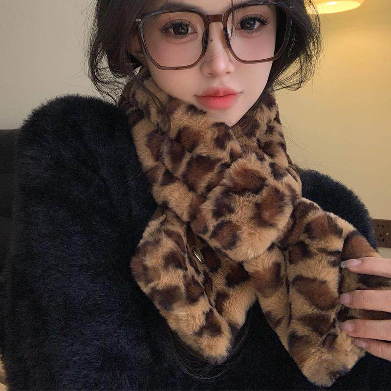 2025新款毛绒豹纹围巾女秋冬季毛毛围脖韩系氛围感保暖小巧毛领,淘宝优惠券,粉丝福利购,淘宝优惠卷