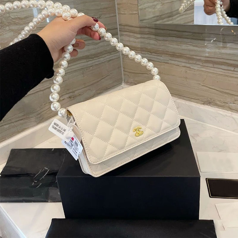 真皮小香风女2021新款潮百搭大胸包 酷臣女士包袋