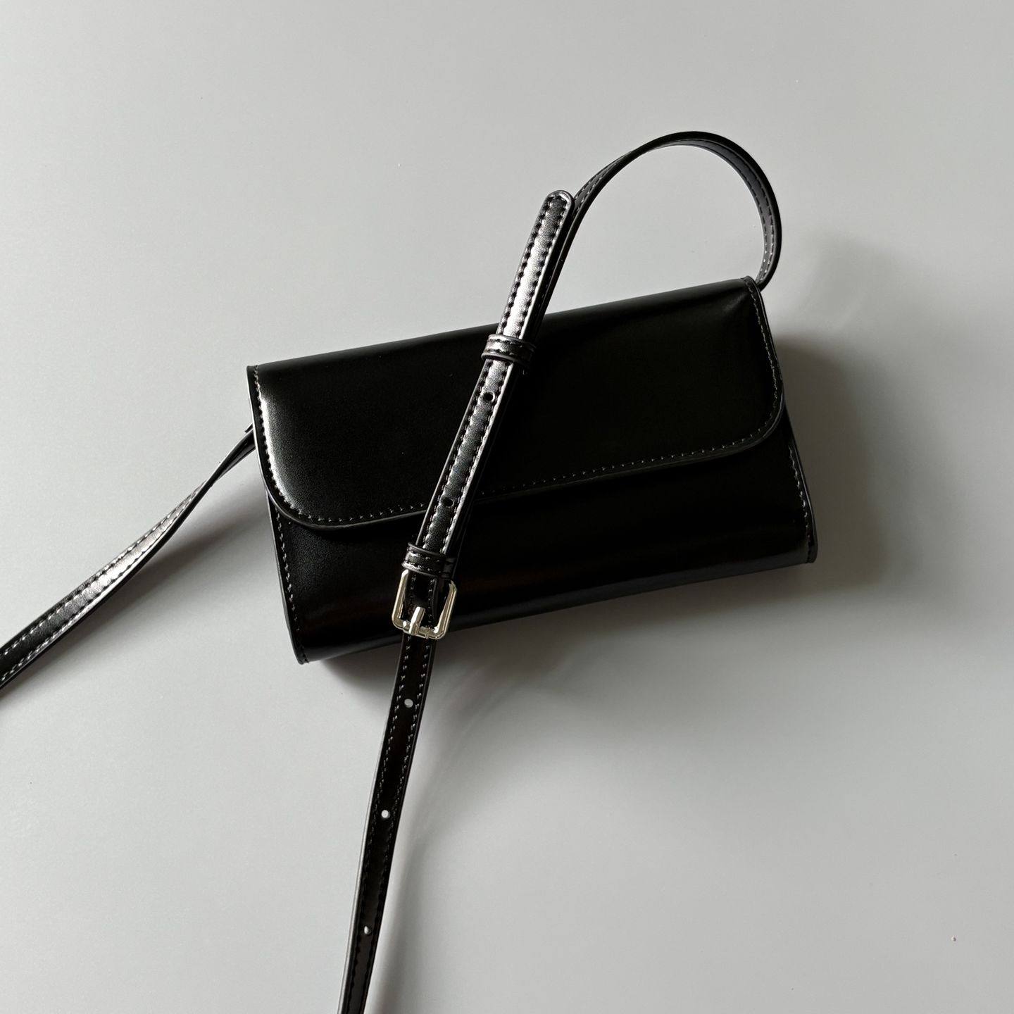 韩版小众款 极简多功能小方包 牛皮斜跨小包手机包 单肩包迷你,淘宝优惠券,粉丝福利购,淘宝优惠卷