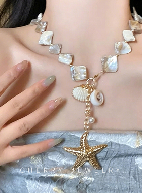 双层叠戴蝴蝶珍珠流苏项链女小众设计轻奢高级感锁骨链配裙子配饰