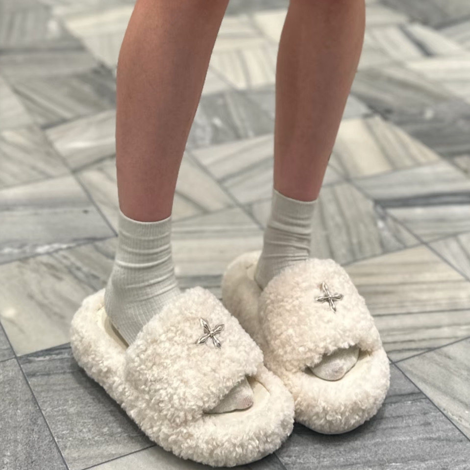 秋冬赵露思同款十字毛毛拖鞋法式小香风厚底一字毛绒拖鞋外穿棉拖,淘宝优惠券,粉丝福利购,淘宝优惠卷