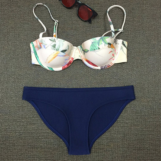 Australian large and small breast steel ring beach vacation bikini