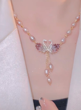 网红爆款天鹅项链新款珍珠衣服