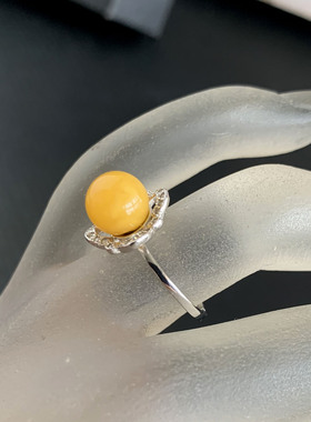 天然琥珀银镶嵌戒指蜜蜡送证书