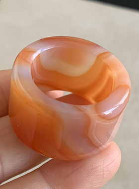 天然红玛瑙板指修心坐禅