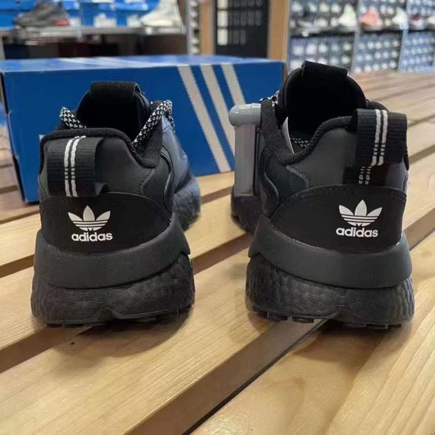 adidas阿迪达斯NITE JOGGER WINTERIZED男女boost 运动鞋FZ3661 - 图2