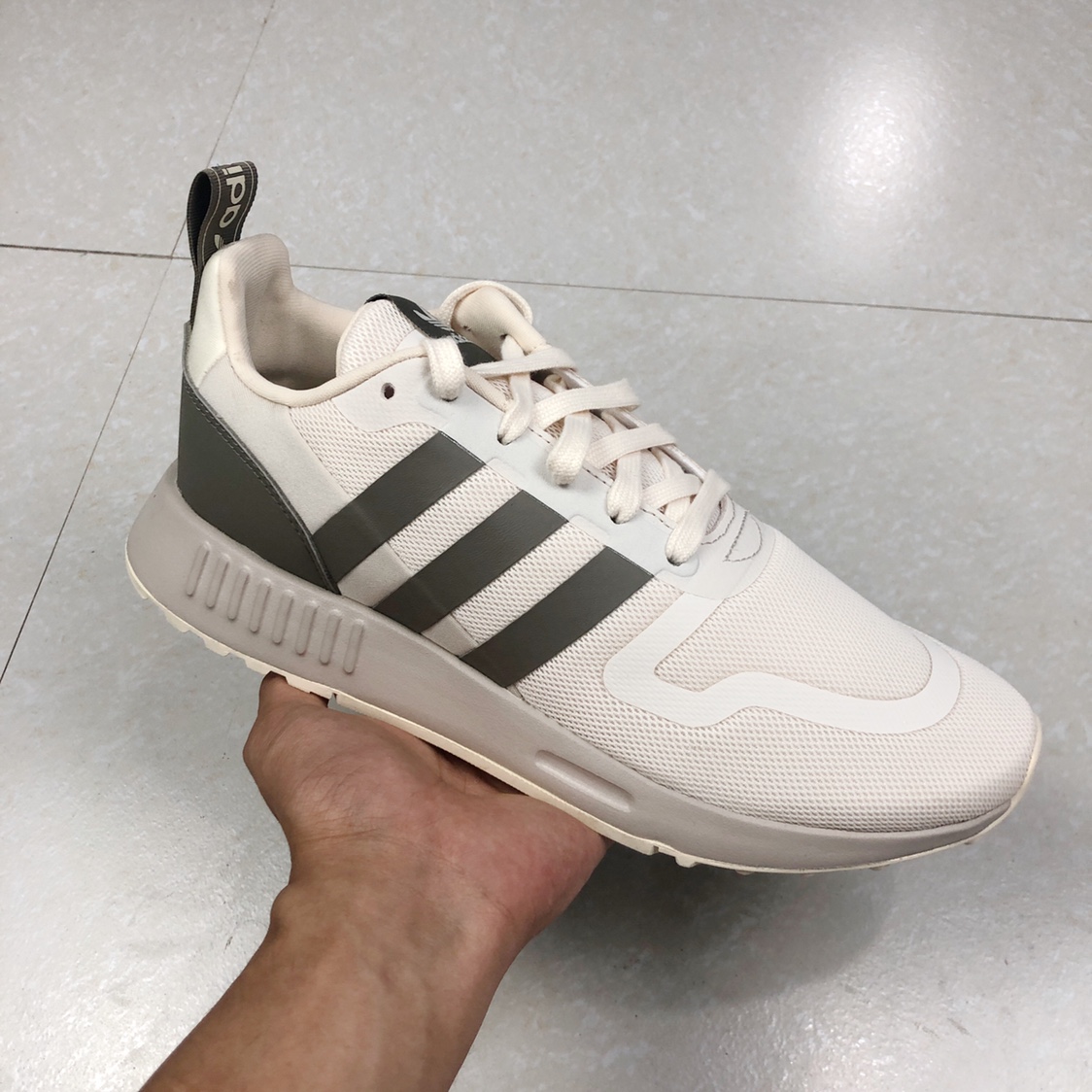 adidas/阿迪达斯 三叶草男女鞋MULTIX 透气轻便运动休闲鞋 GX8379 - 图3