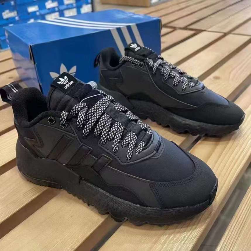 adidas阿迪达斯NITE JOGGER WINTERIZED男女boost 运动鞋FZ3661 - 图0