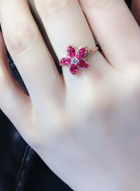俄罗斯585紫金镀14K玫瑰金气质闪亮花朵镶嵌玫红色宝石戒指时尚女