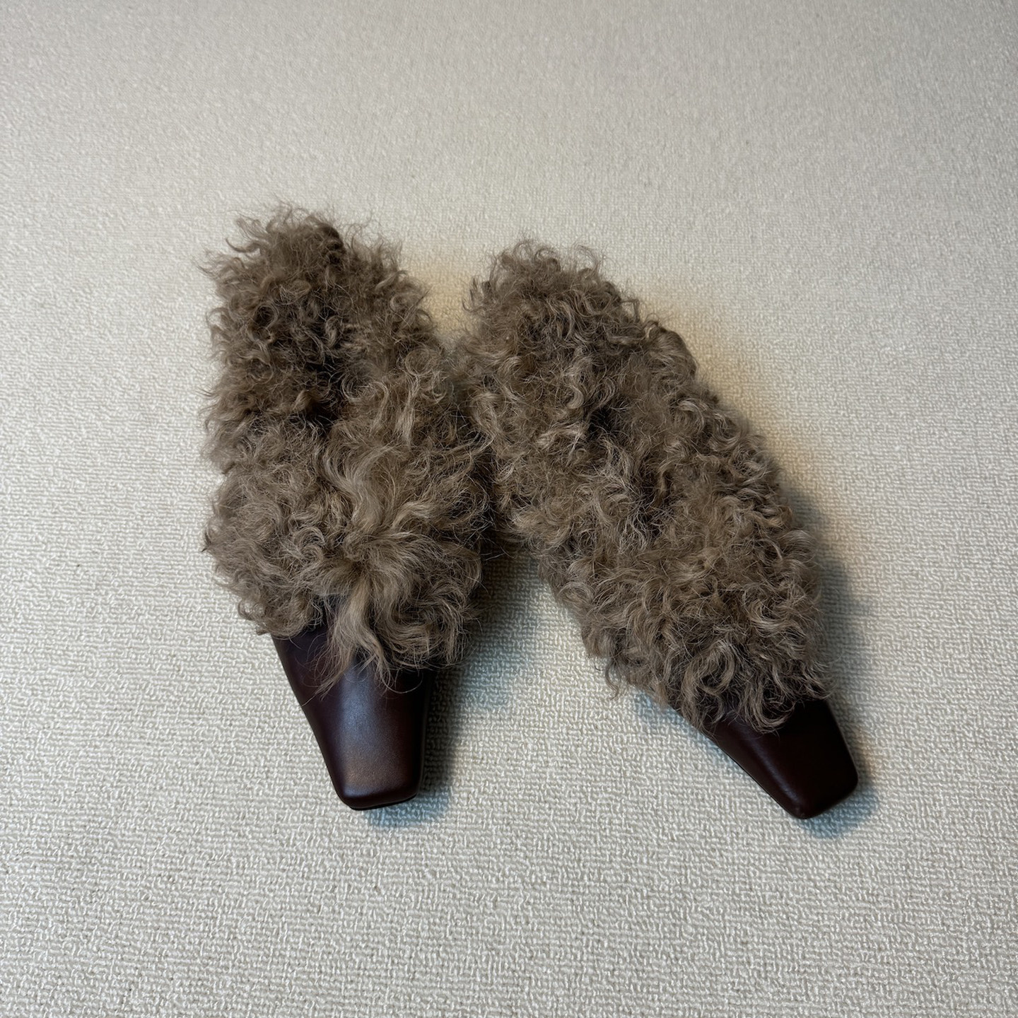 2025秋冬新款真皮方头粗跟毛毛鞋羊毛加绒里深口单鞋女保暖小皮鞋,淘宝优惠券,粉丝福利购,淘宝优惠卷