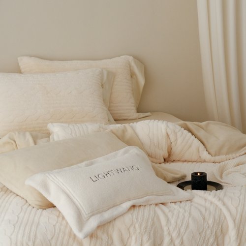 高端超柔牛奶绒毛绒款床上四件套2025新款珊瑚绒冬季加绒加厚被套 - 图1