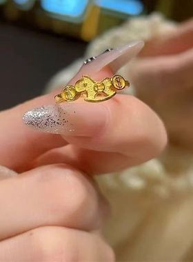 【马上有钱】招财金色小马爆闪戒指高级感时尚个性金钱币铜钱指环