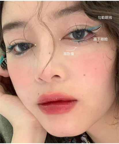 原来刷子折弯了这么好用！化妆刷下至卧蚕眼线折角眼线刷化妆刷折 - 图3