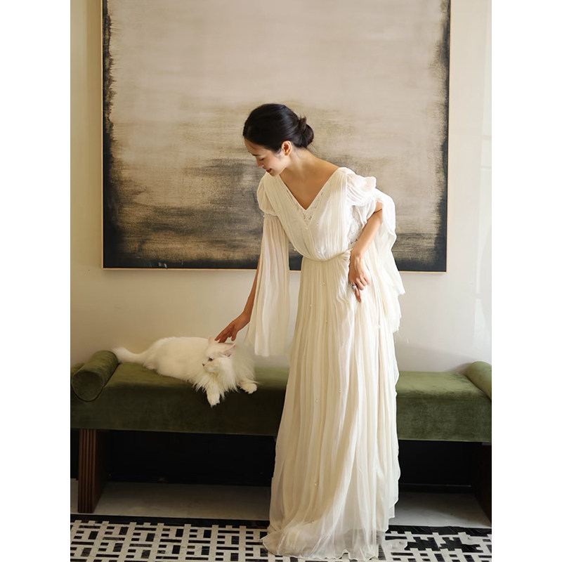 法式复古轻婚纱新娘高级感轻奢小众迎宾出门纱简约高端订婚礼服裙,淘宝优惠券,粉丝福利购,淘宝优惠卷