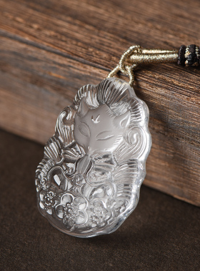 视频祝福招桃花白水晶狐狸吊坠女