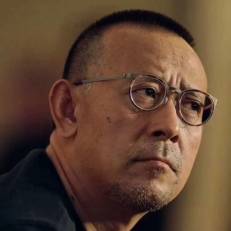 姜文徐峥同款林德无螺丝超轻圆形眼镜纯钛复古圆框近视眼镜框9704 - 图3