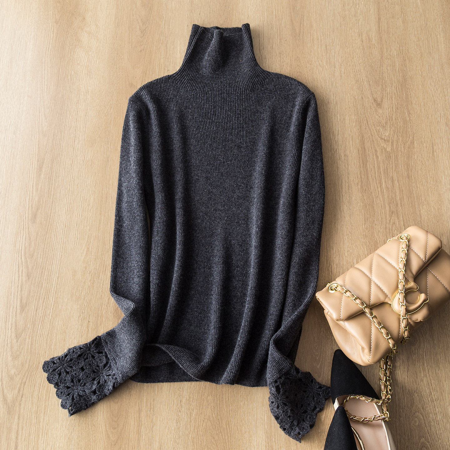 精致高级感 软糯100羊毛气质袖口蕾丝钩花镂空高领打底针织衫毛衣,淘宝优惠券,粉丝福利购,淘宝优惠卷