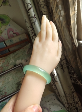 特价水沫玉手镯高冰种葡萄绿色满绿翡翠色正圈果绿色石英岩玉镯子