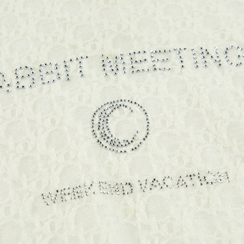 卡拉佛米白色修身显瘦设计感针织衫 colove蕾丝衫/雪纺衫