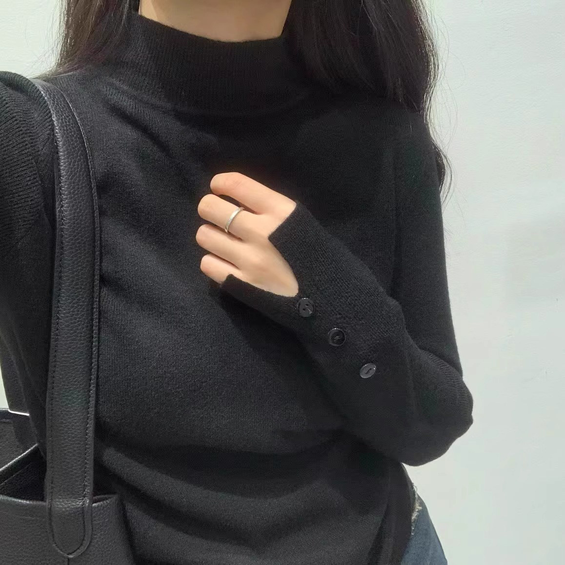 新年红色半高领针织衫女2025秋冬毛衣新年战袍打底衫内搭修身上衣,淘宝优惠券,粉丝福利购,淘宝优惠卷