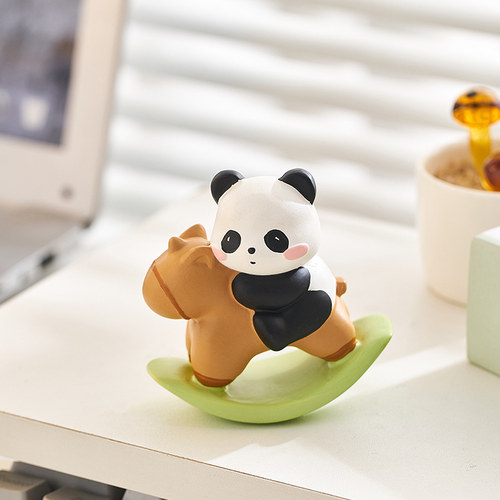 熊猫上班情绪稳定神器卡皮巴拉工位解压摆件办公室桌面装饰品礼物 - 图0