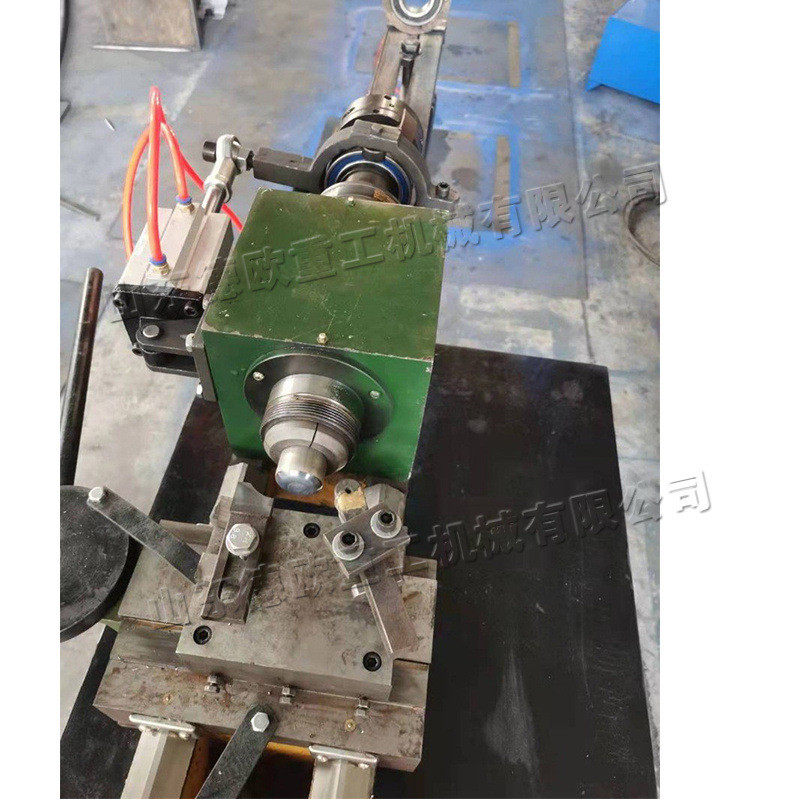 热销三圆头夹紧钢管封口机螺杆感应定位片式封头机钢管旋压机,淘宝优惠券,粉丝福利购,淘宝优惠卷