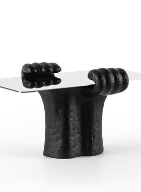 热销现代抽象托盘双手托举设计师客厅茶几样板间软装饰品创意收纳