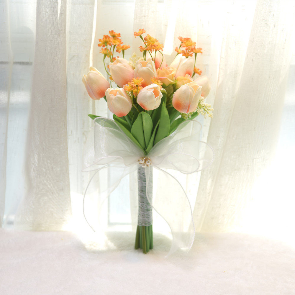 047户外婚礼仿真郁金香玫瑰订婚森系手持花束西式新娘手捧花,淘宝优惠券,粉丝福利购,淘宝优惠卷