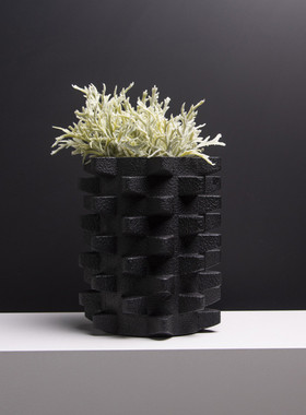 热销酒店树脂花瓶现代简约家居客厅干花花器样板间别墅黑色民宿装