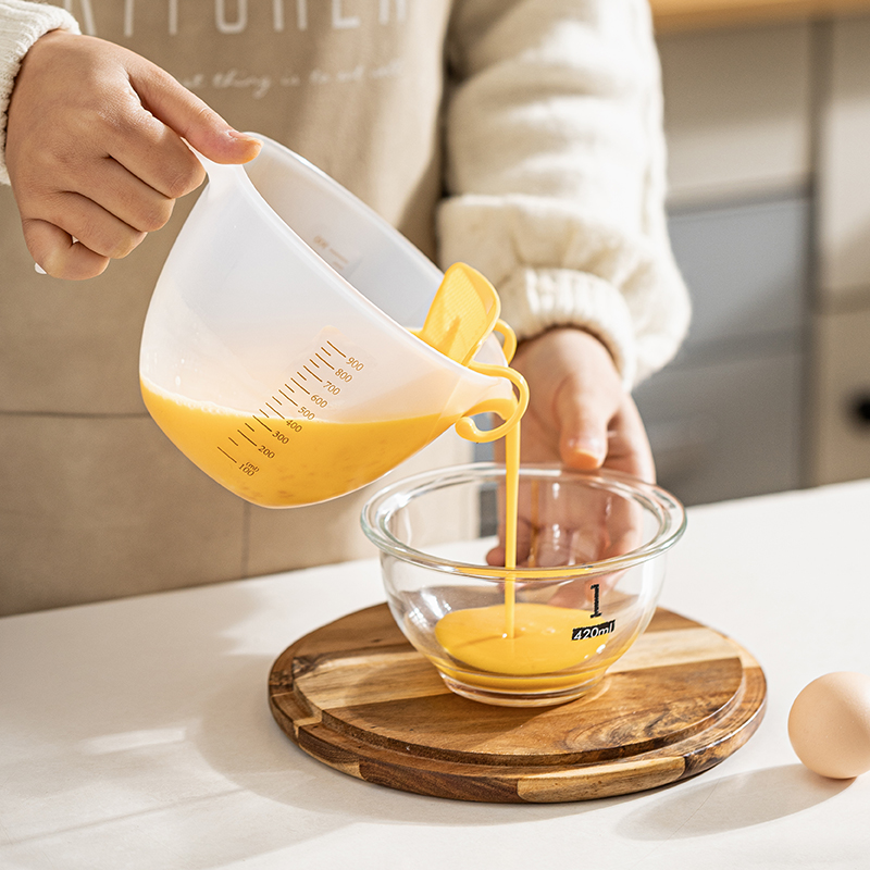 摩登主妇鸡蛋液过滤量杯带刻度大容量厨房用食品级烘焙塑料打蛋杯 - 图0