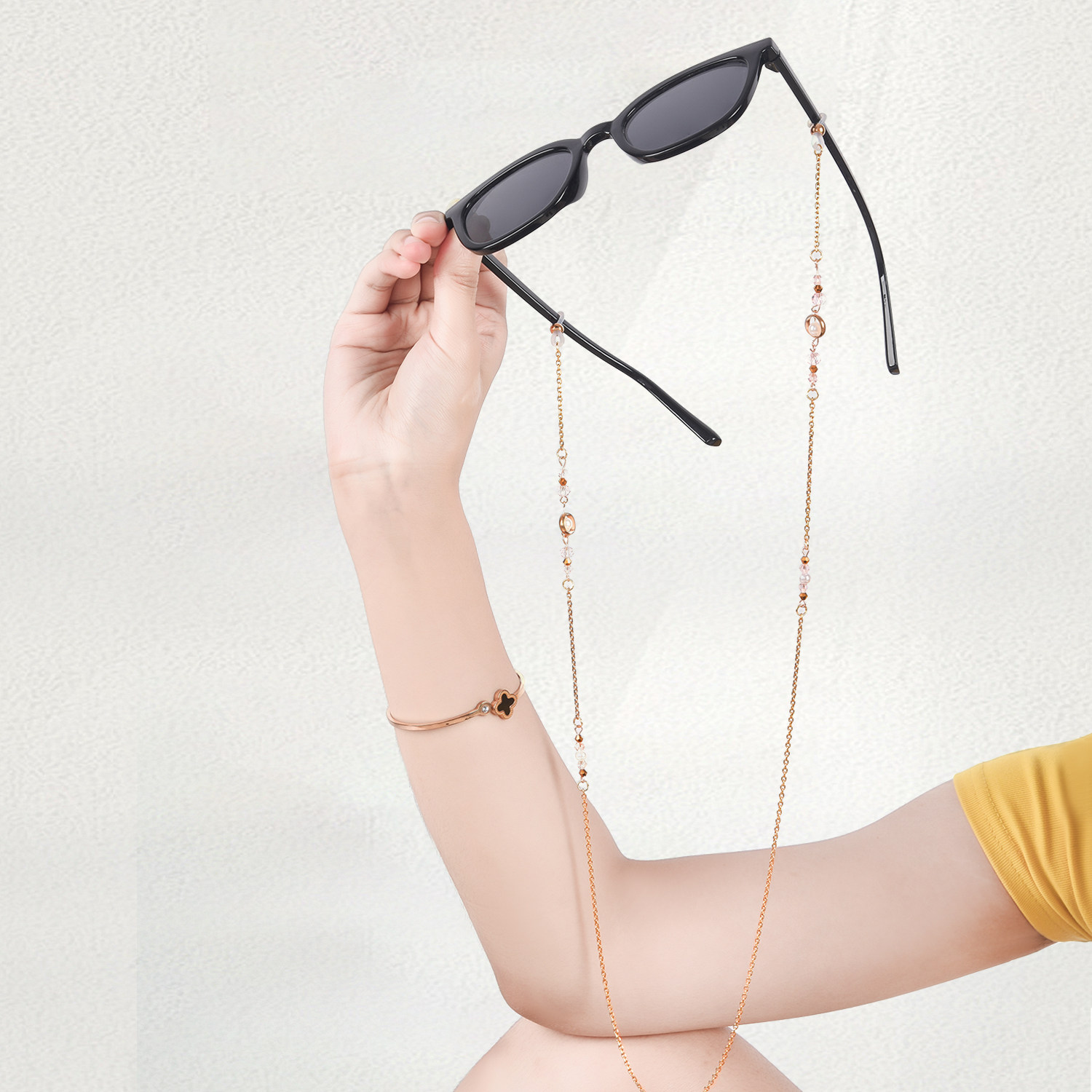 【日月同心】眼镜链女挂脖时尚防脱落挂绳防丢掉高级感墨镜带链子,淘宝优惠券,粉丝福利购,淘宝优惠卷