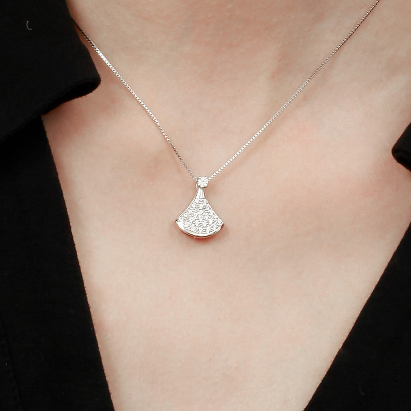 诗美洛正品莫桑石项链女纯银小裙子 诗美洛项链