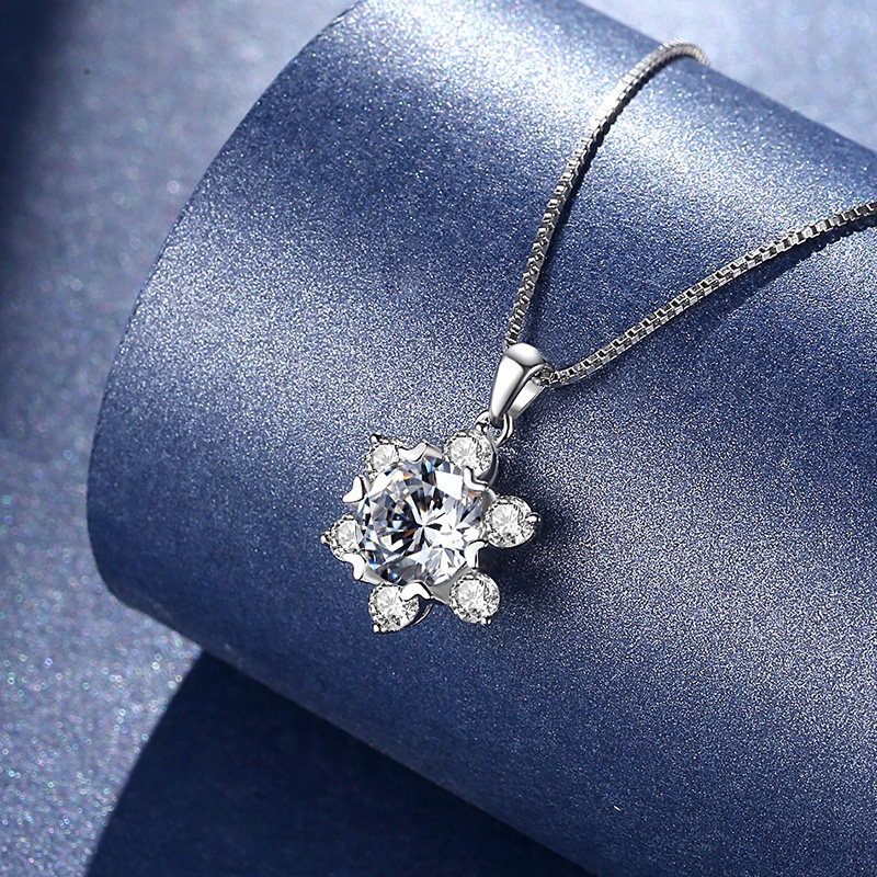 诗美洛浪漫雪花纯银正品女毛衣链 诗美洛项链