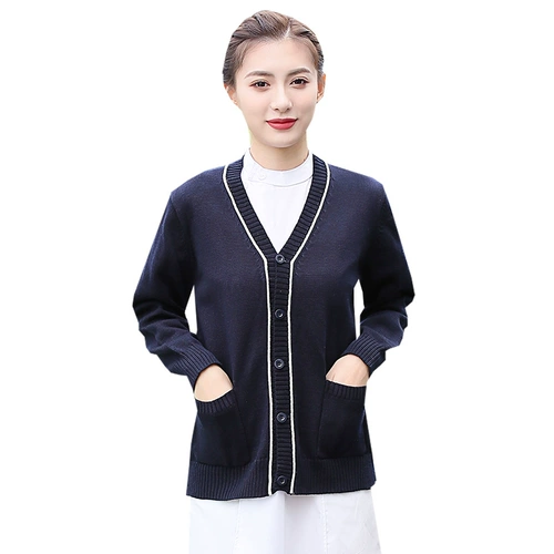 Утепленная униформа медсестры для работы