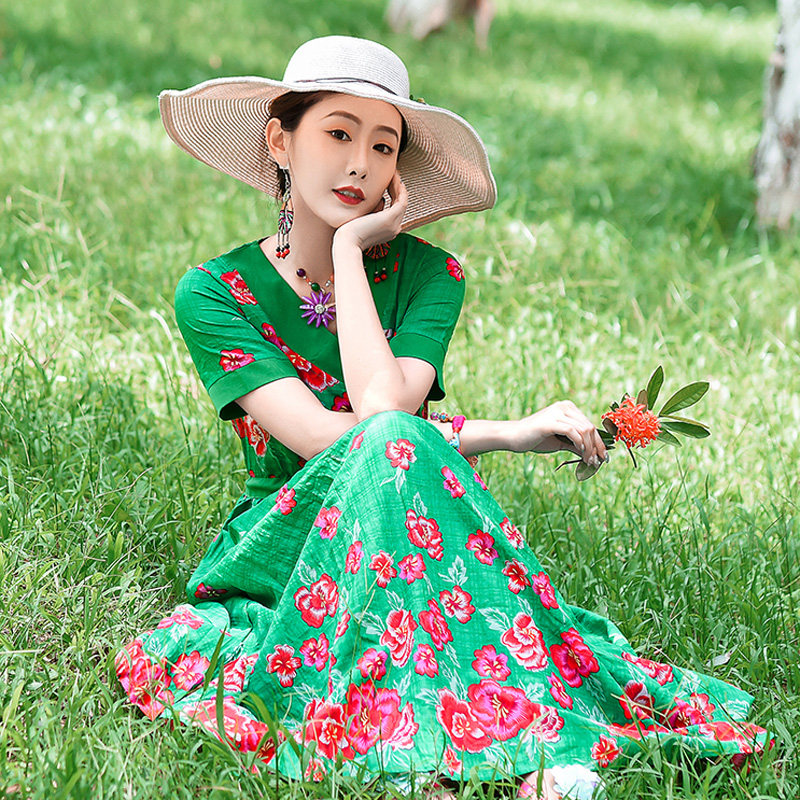 复古民族风收腰显瘦碎花连衣裙 媚娇兰大码女装