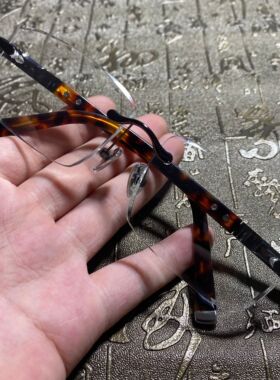 白水晶无框切边老石头男女平光镜