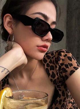 方形个性韩版女生遮阳墨镜