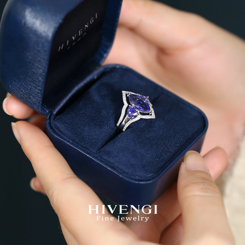 Natural 5A grade tanzanite sapphire diamond ring