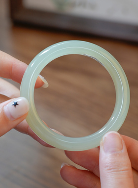 凤飞凰和田玉高冰晴水手镯