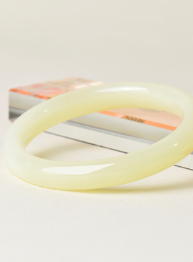 61.5mm和田玉黄玉手镯女款