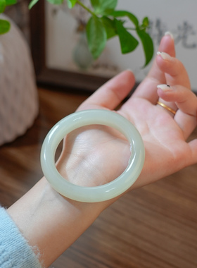 凤飞凰和田玉晴水冰透手镯