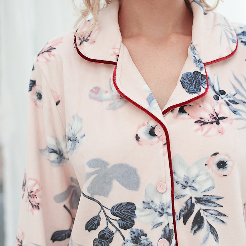 汝斯芬秋冬居家短绒翻领珊瑚绒睡衣 汝斯芬服饰睡衣/家居服套装