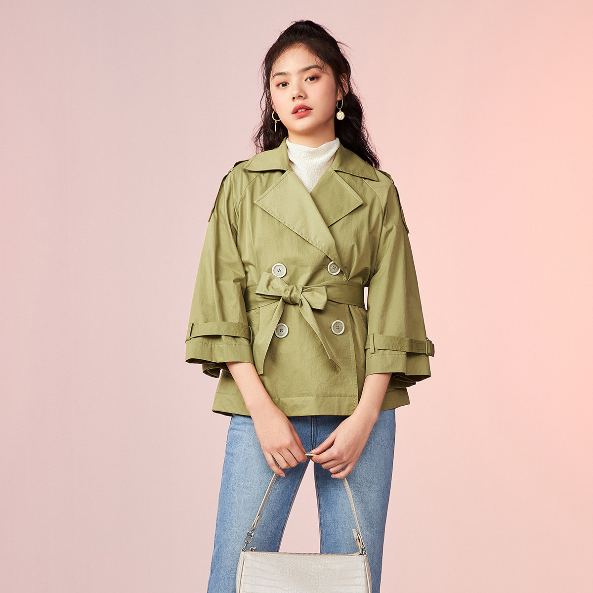 太平鸟短款小矮个子2020春季风衣 太平鸟广仁风衣