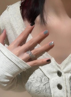 高级感超闪的排钻纽结戒指银色闪钻简约设计感开口酷女百搭指环